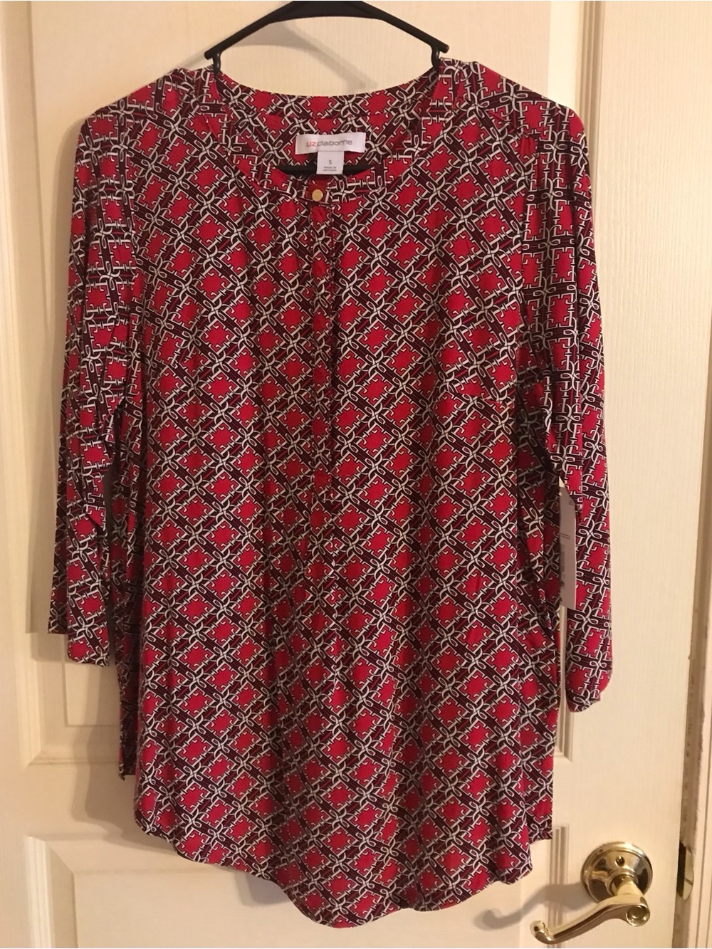 Liz Claiborne Red Geometric Long-Sleeve Blouse